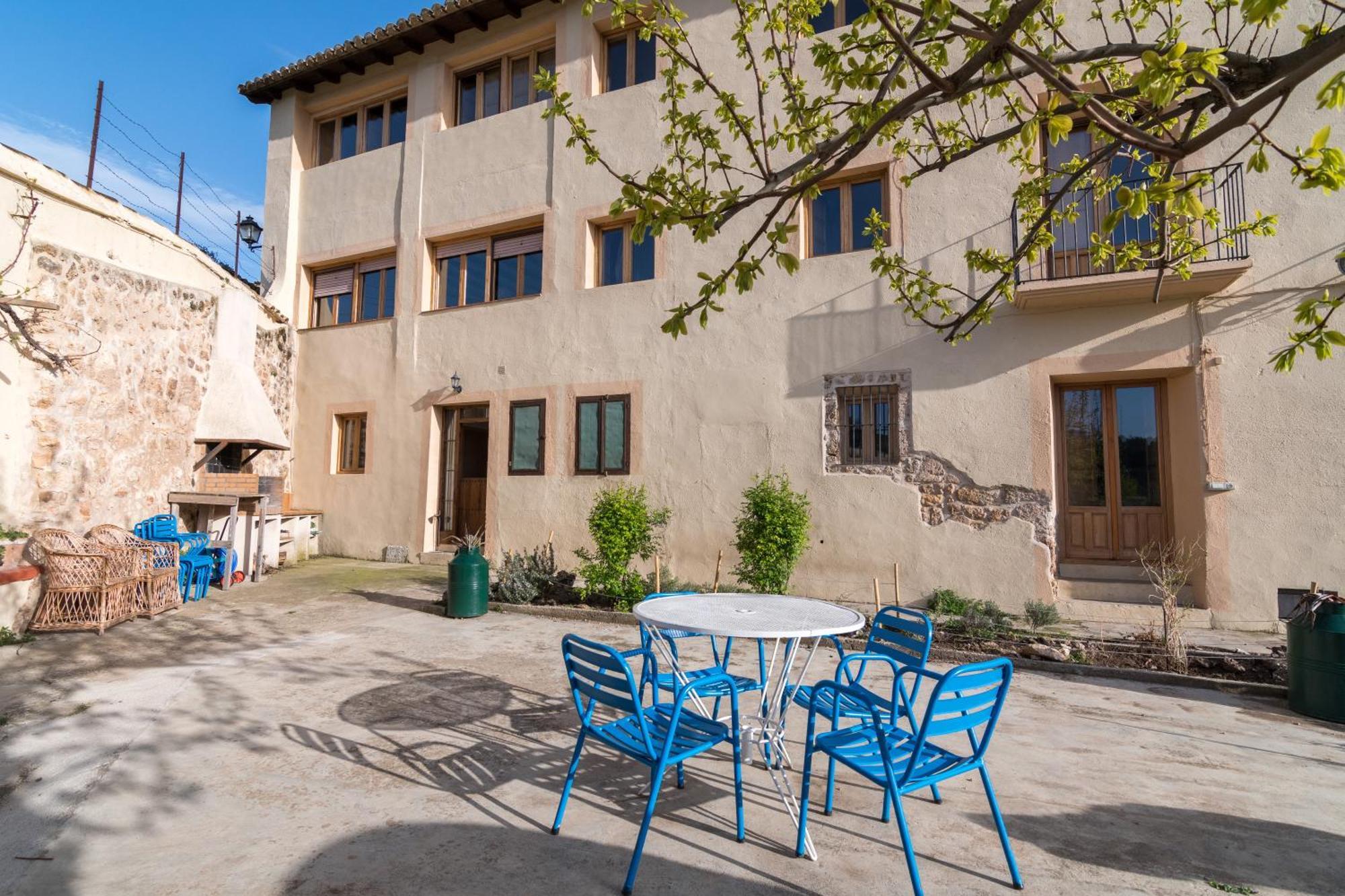 Albergue Casa De L'Aigua Бесейте Екстер'єр фото
