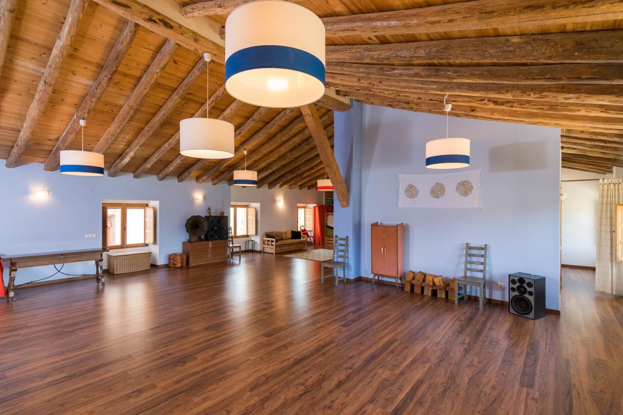 Albergue Casa De L'Aigua Бесейте Екстер'єр фото